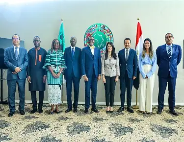 وزيرة التعاون الدولي تعقد جلسة مباحثات ثنائية مع رئيس مجموعة البنك الإفريقي للتنمية