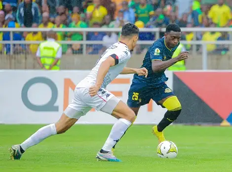 اتحاد العاصمة يتقدم في الشوط الأول على يانج أفريكانز بنهائي الكونفدرالية