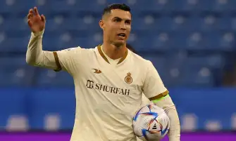 كريستيانو والدوري.. 7 ألقاب فقط تزيد مسيرة أسطورية