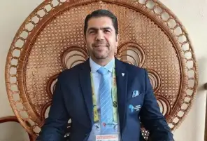 هشام التهامي يحتفظ بعضوية الاتحاد الإفريقي للريشة الطائرة