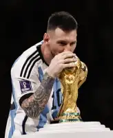 تقارير.. برشلونة يقدم راتبا ضئيلا لميسي