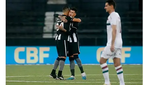 بوتافوجو يعزز موقعه في صدارة الدوري البرازيلي