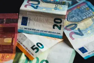 سعر اليورو اليوم الثلاثاء 30-5-2023 مقابل الجنيه