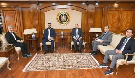 وزير الصناعة يبحث مع شركة تركية متخصصة في مجال الجلود ضخ استثمارات جديدة بمصر