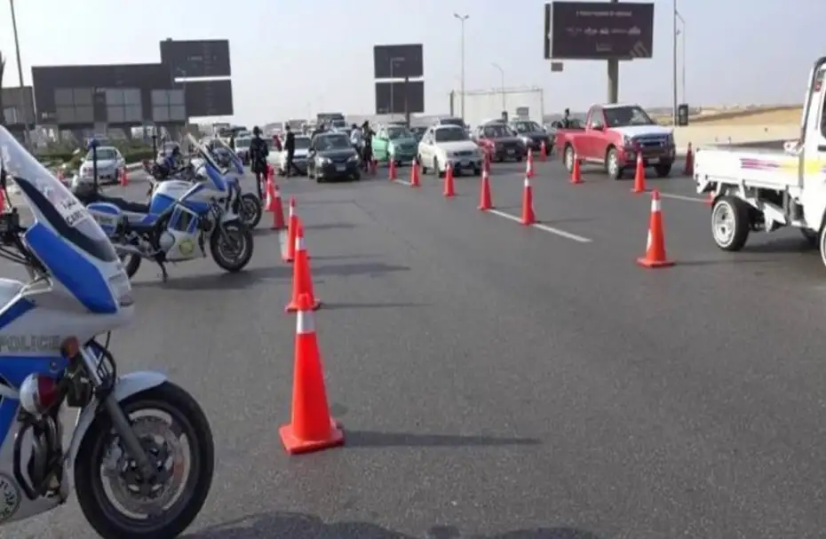 الداخلية: تحويلات مرورية لاستكمال أعمال مشروع محطة مترو أنفاق الخط الرابع بالهرم