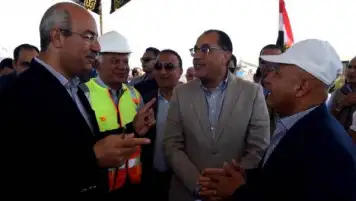 مدبولي يشكر كامل الوزير على مشروعات النقل: تبني الجمهورية الجديدة