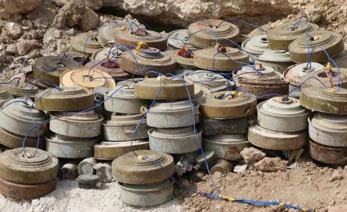 مركز الملك سلمان للإغاثة ينزع 849 لغما في اليمن خلال أسبوع