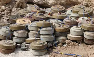مركز الملك سلمان للإغاثة ينزع 849 لغما في اليمن خلال أسبوع