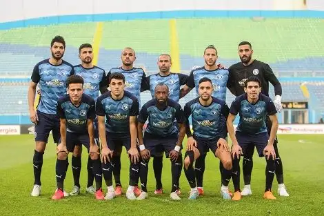 تشكيل بيراميدز في مواجهة فاركو