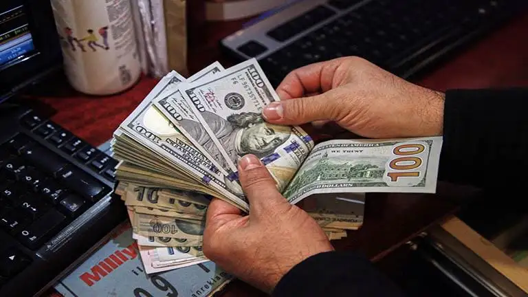 ضبط شخصين حاولا غسل 10 ملايين جنيه حصيلة اتجار غير المشروع بالنقد الأجنبي