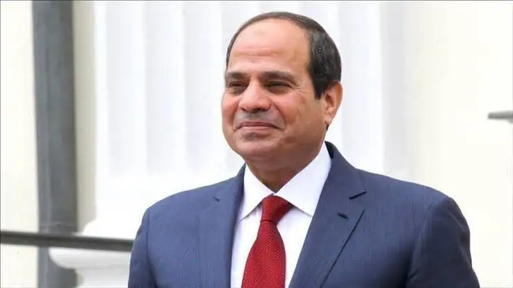 السيسي يجري زيارة تفقدية لمقر الكلية الحربية فجرا