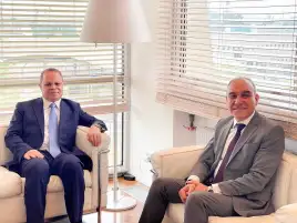 النائب العام يصل العاصمة الفرنسية باريس في زيارة رسمية