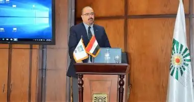 رئيس معهد التخطيط الأسبق يطالب الدولة بتسهيل الإجراءات على المستثمرين