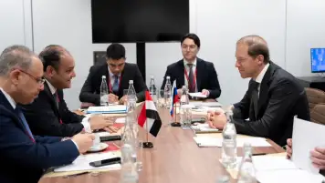 وزير التجارة  والصناعة يبحث مع كبري الشركات الروسية العاملة في مجالات الشحن  فرص التعاون المشترك