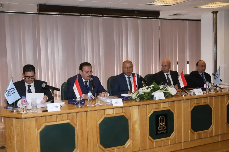 وزير النقل: أسطول الشركة الوطنية للملاحة قادر على تأمين نقل السلع الاستراتيجية للدولة