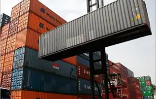 تعديلات قانون تنمية الصادرات تفتح الباب لتملك الأجانب أسهما في البنك للمرة الأولى