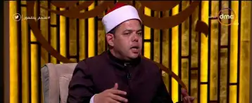 عالم أزهري عن الانشغال بتصوير الذات أمام الكعبة عند الطواف: أمر غريب وعجيب