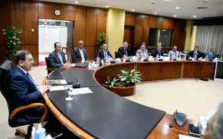 وزير البترول يترأس اجتماع اللجنة العليا لتنفيذ استراتيجية القطاع للمسئولية المجتمعية