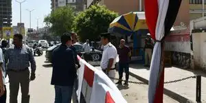توافد طلاب الثانوية العامة على لجان الهرم لأداء امتحان اللغة الأجنبية الثانية
