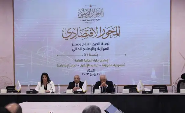 محمد سالم عضو التنسيقية: ضرورة وضع استراتيجية معلنة للمالية العامة.. وإعادة النظر في التسعير الضريبي