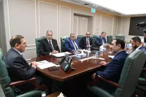 وزير البترول يبحث مع وفد شركة كوفبيك فرص زيادة استثماراتها بمصر