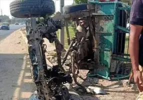 10 وفيات ومصابين إثر انقلاب سيارة بطريق الجيزة - الفيوم