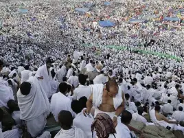 غدًا.. ضيوف الرحمن يرمون جمرة العقبة الكبرى
