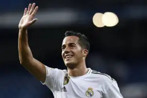 فاسكيز يحسم مصيره مع ريال مدريد