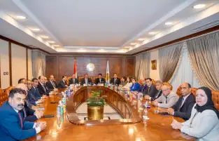الشعب الجمهوري يدفع برئيس الحزب حازم عمر للترشح في انتخابات الرئاسة
