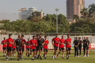 الأهلي يواصل تدريباته استعدادا لمواجهة الحرس
