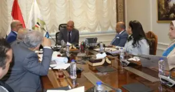 محمود عصمت: سياسة تسويقية وبيعية للقطن تضمن سعر عادل للمزارعين والتوسع في زراعة المحصول الاستراتيجي