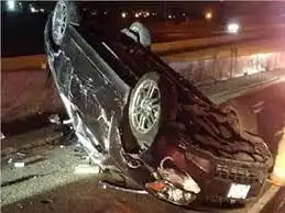 مصرع شخصين إثر انقلاب سيارة بأكتوبر