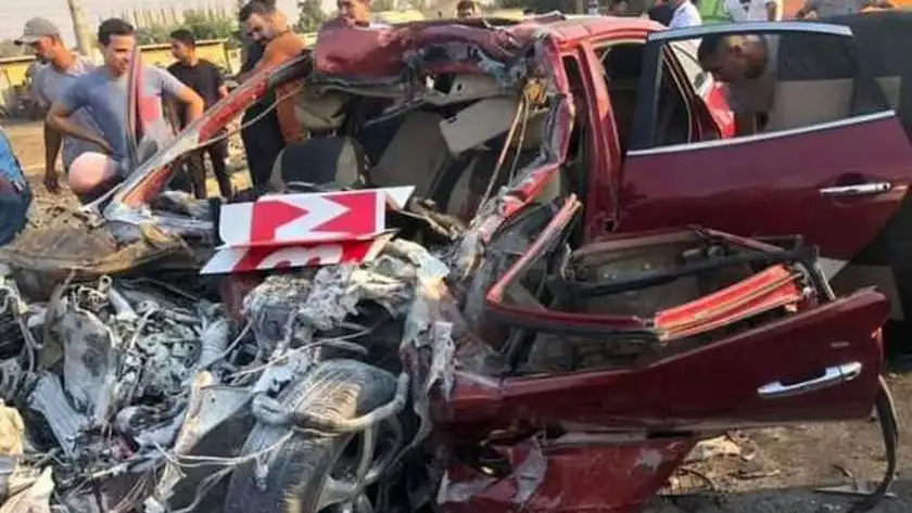 مصرع شخص وإصابة 3 آخرين من أسرة واحدة بطريق رأس غارب الغردقة