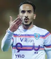 صالح العمري يودع جماهير أبها برسالة مؤثرة بعد انتقاله لاتحاد جدة