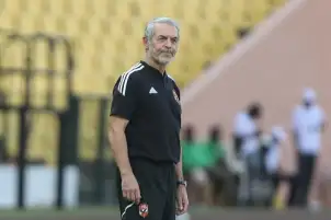 أيوب: كولر يتحمل جزء من ضغوط لاعبي الأهلي
