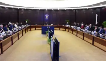 مجلس الوزراء يوافق على 3 مشروعات اتفاقيات التزام بترولية لحفر 13 بئرا حد أدنى