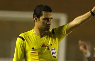 بعد تعادله مع السد القطري.. الوداد المغربي يعترض على الحكم محمود البنا