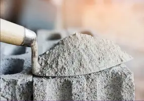 نشرة أسعار الحديد والأسمنت بالمصانع المحلية خلال تعاملات اليوم