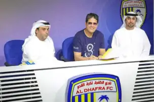 الرمادي: لم أوقع عقدا رسميا لتدريب الظفرة الإماراتي