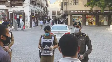 السعودية.. ضبط حوالي 14 ألف مخالف وترحيل ما يقارب 8 آلاف شخص