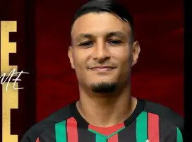 الجيش الملكي يعوض رحيل نجمه إلى الأهلي بضم مهاجم جديد