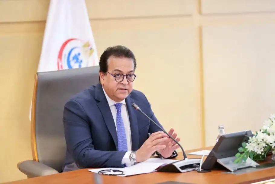 وزير الصحة يبحث التعاون مع شركة «سانوفي» في مجال اكتشاف وعلاج الأمراض الوراثية والنادرة