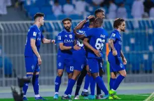الهلال يتخطى الشباب ويتأهل لنهائي البطولة العربية
