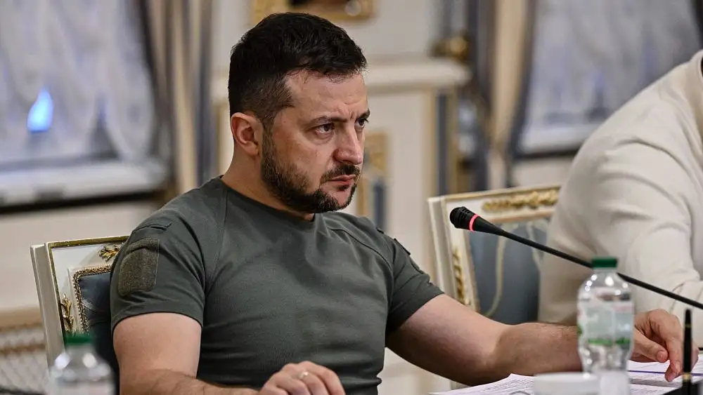 زيلينسكي يشكر مستشار وشعب ألمانيا بعد تسلم منصتي إطلاق صورايخ باتريوت