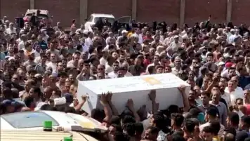 تشييع جثامين 5 من أبناء الدقهلية في حادث تصادم بالقليوبية