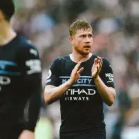 الإصابة تحرم مانشستر سيتي من جهود دي بروين في كأس السوبر الأوروبي