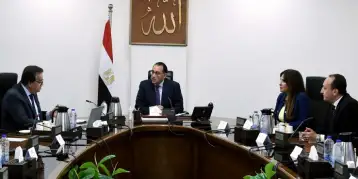 مدبولي يُتابع مع وزير الصحة موقف تنفيذ مشروعات النهوض بالخدمات الطبية المقدمة