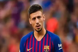 مدافع برشلونة يرفض الدوري السعودي ويفضل البقاء في أوروبا