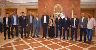 وفد صيني يزور غرفة القاهرة لبحث إقامة استثمارات وصناعات مشتركة جديدة