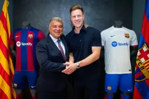 برشلونة يجدد عقد تير شتيجن